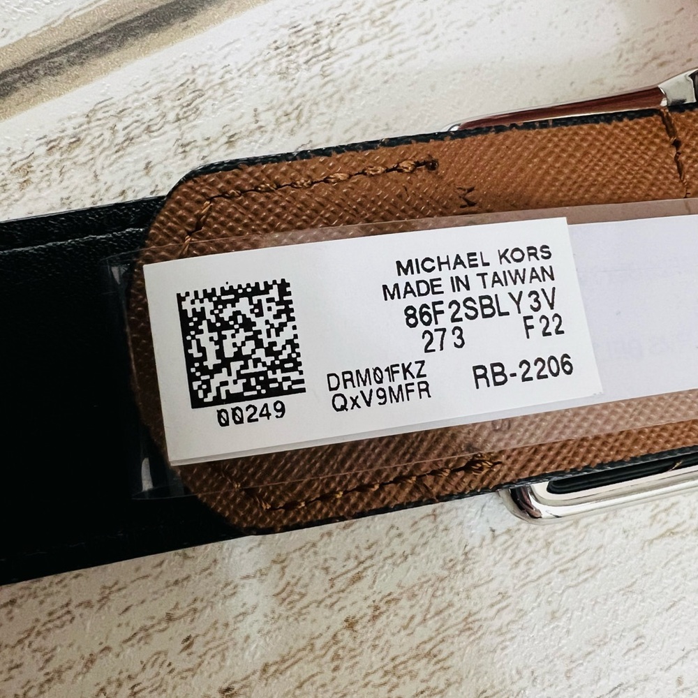 36” Michael Kors Men’s Swivel Reversible Belt Brown Black - Picture 9 of 9